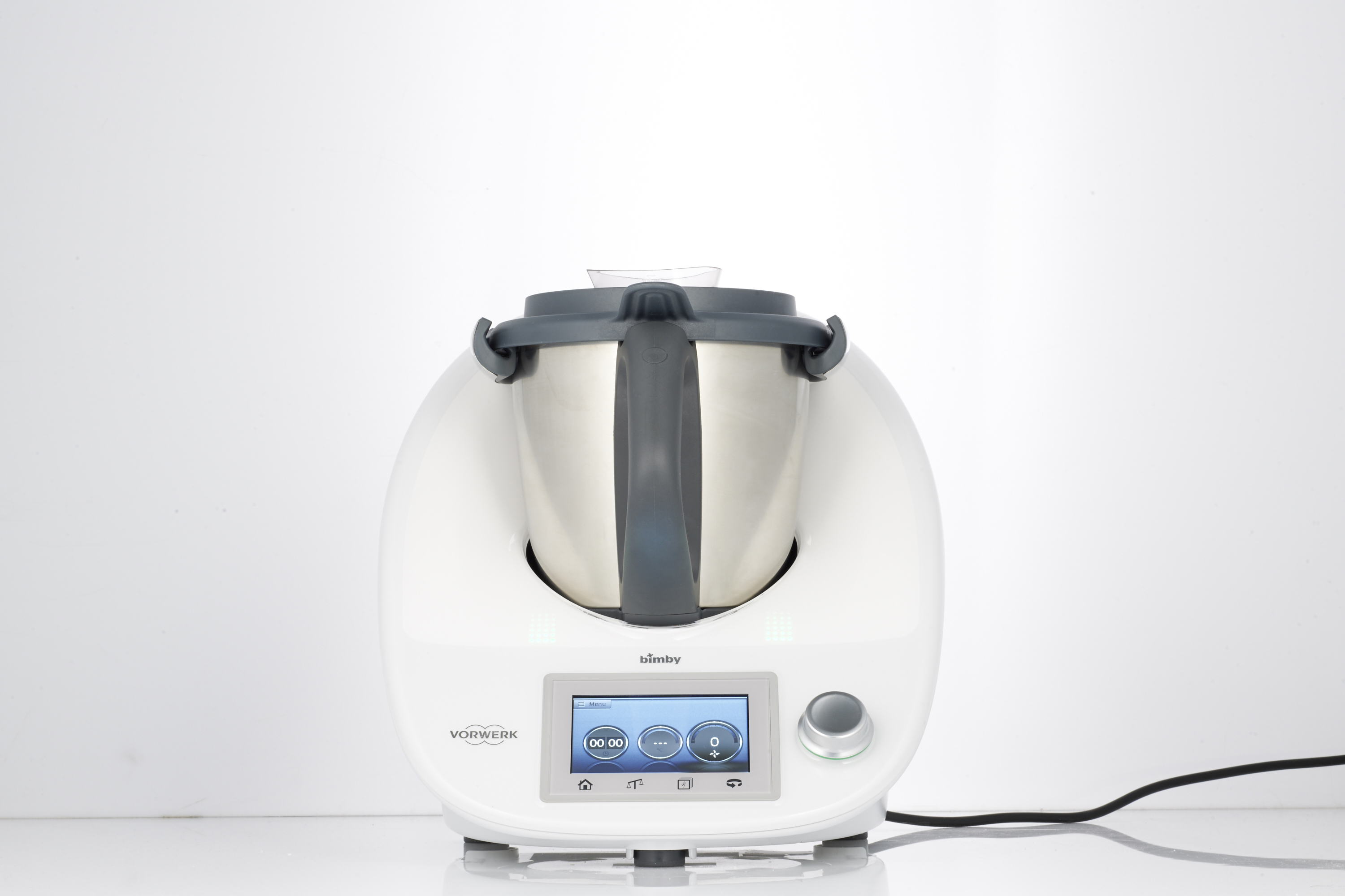 Bimby contro Moulinex: pro e contro dei robot da cucina rivali