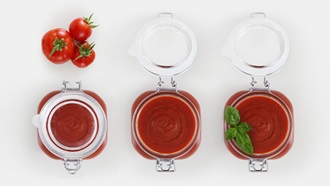polpa, salsa e passata di pomodoro in vasetti
