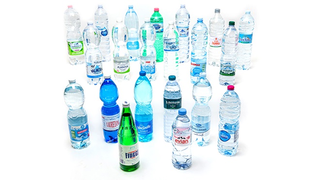 Bottiglie di acqua minerale analizzate nel test