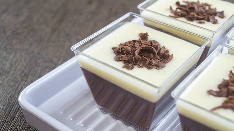 coppette con crema cioccolato e vaniglia