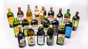 Bottiglie olio d'oliva testate da Altroconsumo