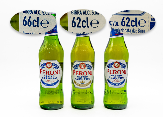 Bottiglie di birra Peroni Nastro Azzurro da 66 e 62 cl