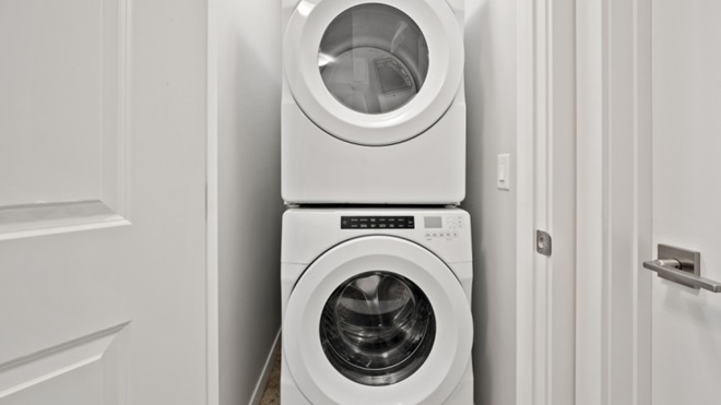 Asciugatrice e lavatrice impilate