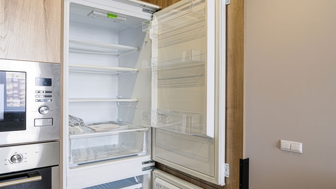 Frigorifero ad incasso aperto