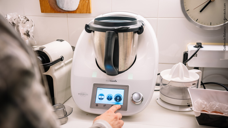 robot da cucina con funzione cottura