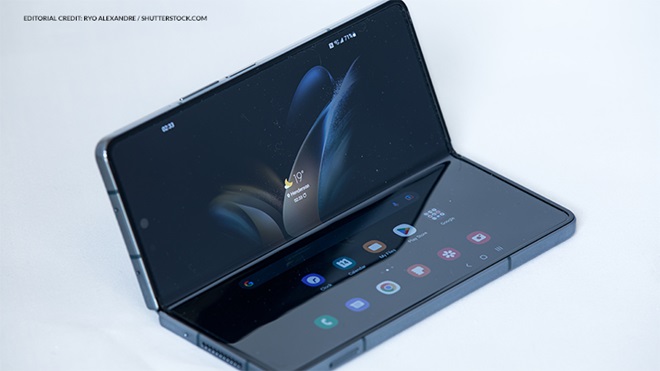 Samsung Galaxy z-4-fold