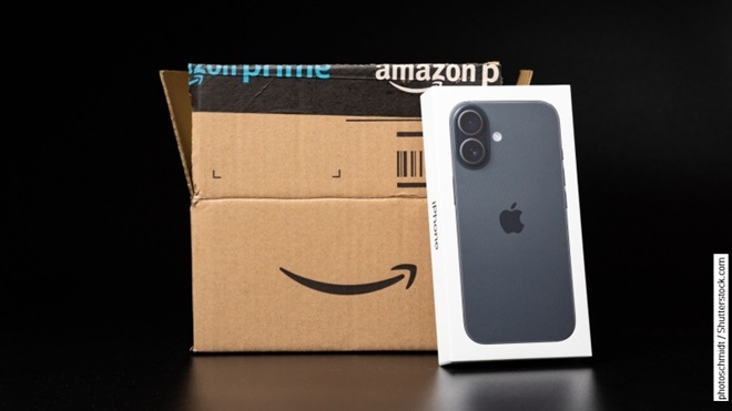 Scatola Amazon con iPhone