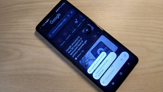 Smartphone con attivato Gemini Overlay