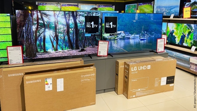 Televisori Samsumg e LG in uno store