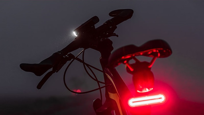 luce retro della bici