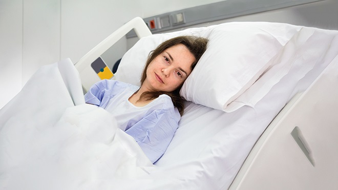 nenna nel letto in ospedale