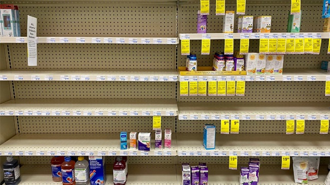 Carenza farmaci scaffale farmacia