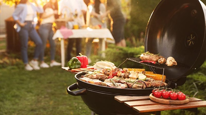 Barbecue in giardino