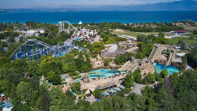 Gardaland panoramica col drone