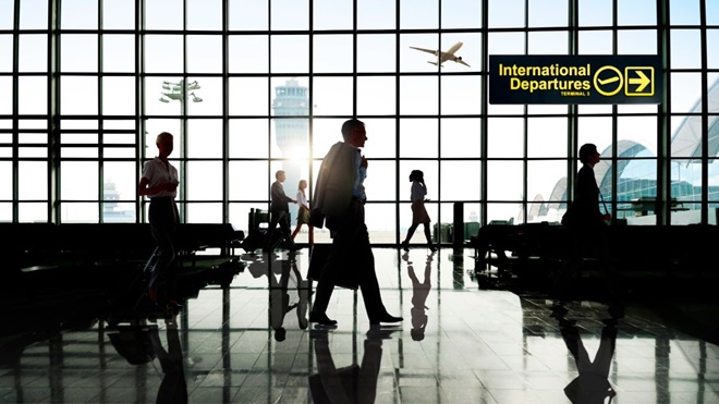 passeggeri in aeroporto