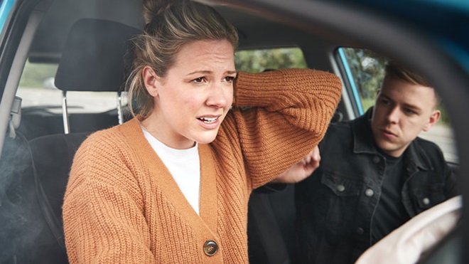 Passeggera in macchina ha infortunio