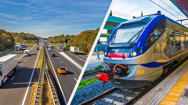 metà immagine autostrada e metà trenitalia