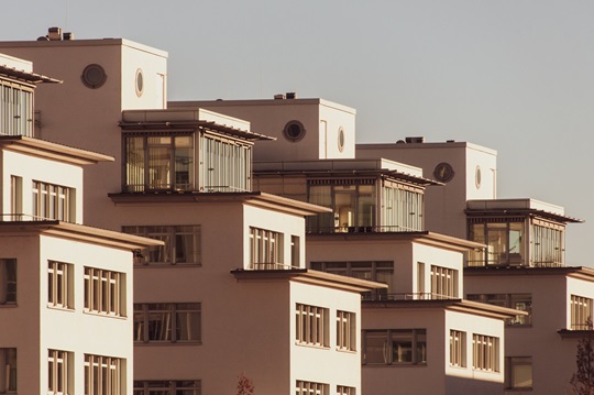 Affitti in rialzo, offerta ancora selettiva e compravendite meno vivaci: ecco cosa indicano i dati più recenti sul mercato immobiliare italiano nel 2026.