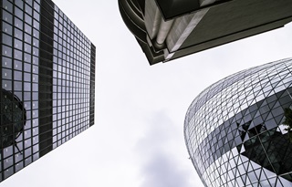 Il crollo della Borsa turca cambia le strategie di investimento.