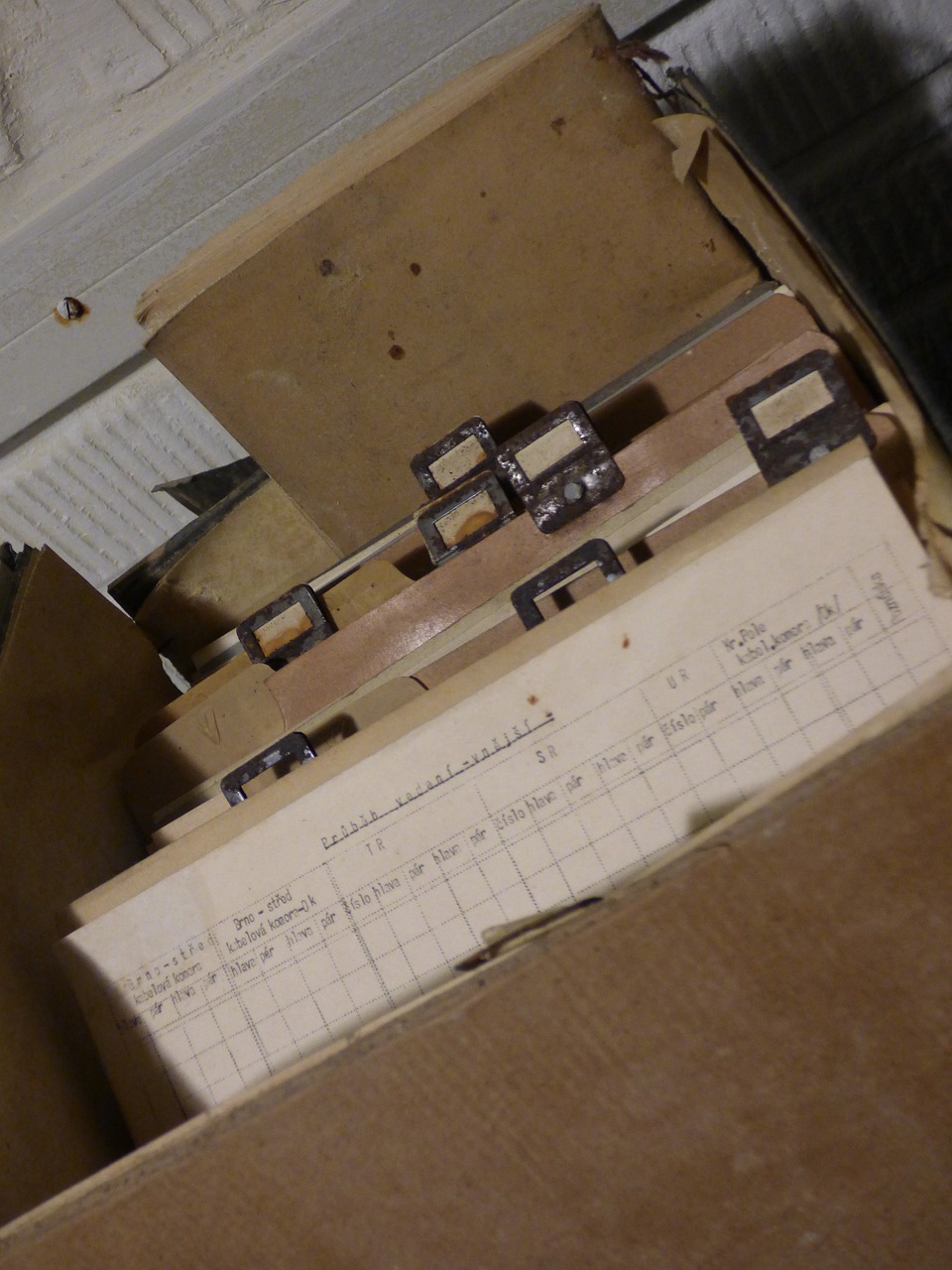 Il regime alternativo di intestazione delle quote è esplicitamente previsto dall’articolo 100 ter del testo unico della finanza.