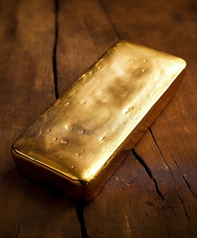 L'oro continua a brillare nel 2025, confermandosi strategico per investitori e banche centrali, in un contesto globale segnato da incertezze economiche e geopolitiche.