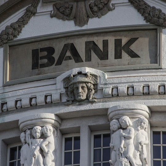 La mossa di Unicredit su Commerzbank ha fatto (ri)partire le speculazioni sulle fusioni tra banche. 