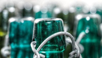 Il vetro è sempre più apprezzato per la conservazione degli alimenti, ma anche per i cosmetici.