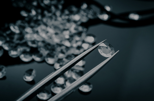 Diamanti come investimento. Altroconsumo chiede risarcimento ...